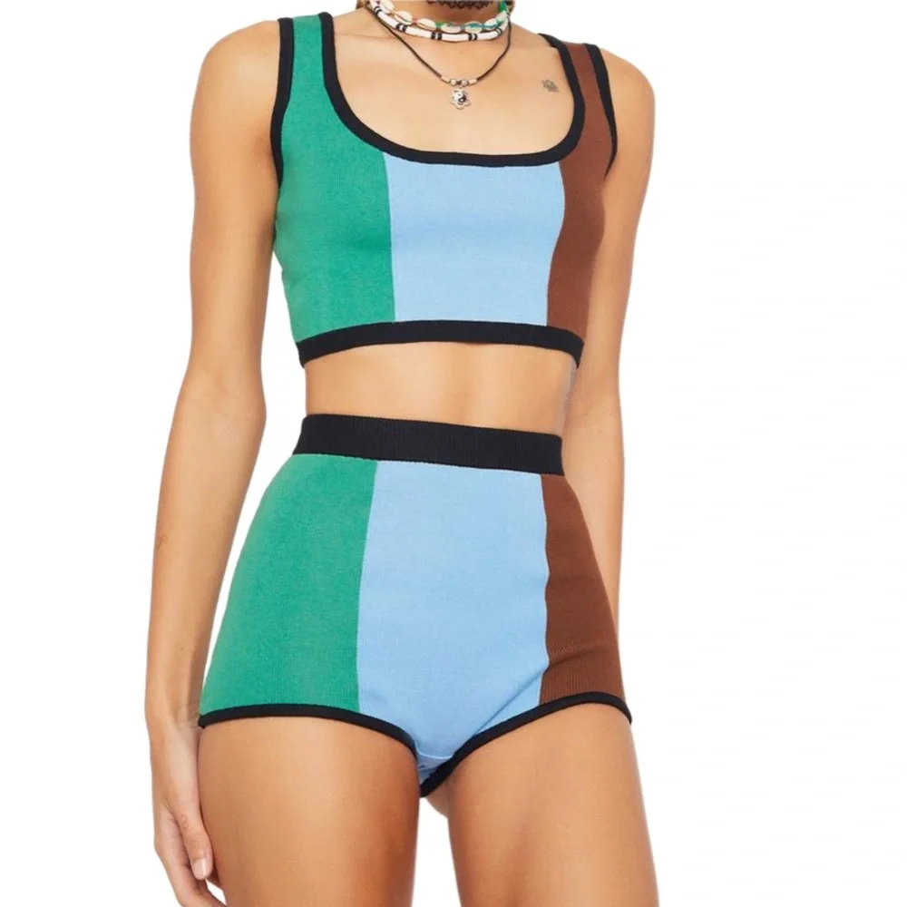 Colorblock Short Set - Picture 7 of 9